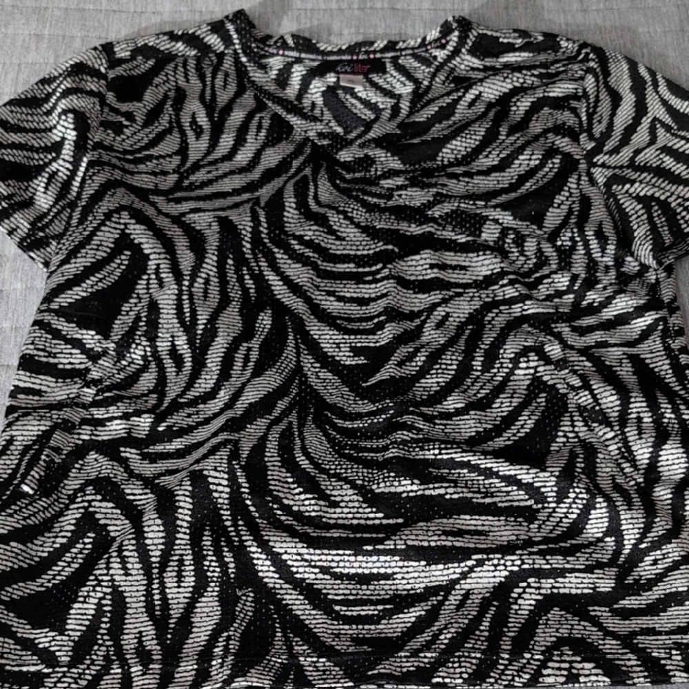 Koi Lite Scrub Top